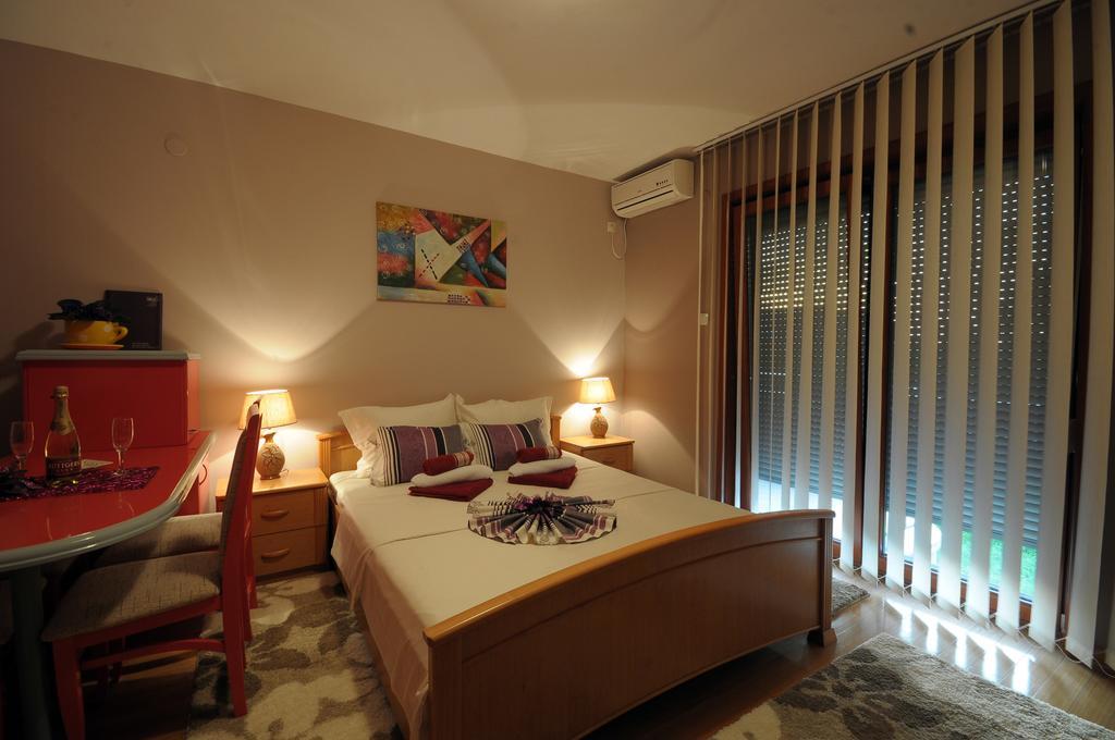 Iwa Centar Apartments & Wellness Vrnjačka Banja Eksteriør billede